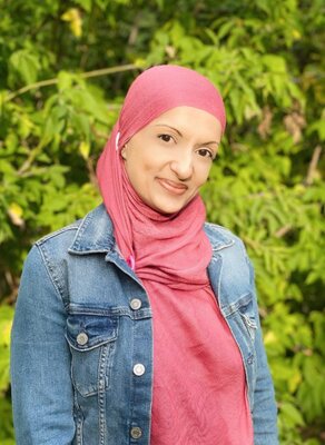 Muslim Therapist Salisha Mohamed, MSW, RSW in Toronto ON