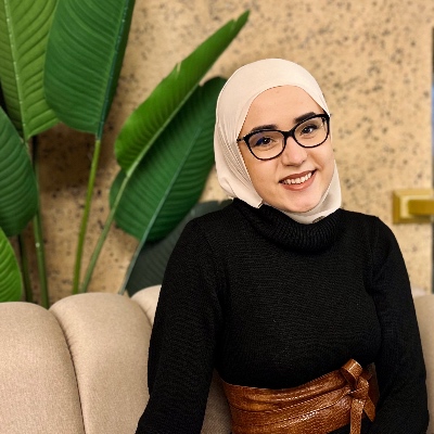 Muslim Therapist Naida Karasalihović Bulić in  