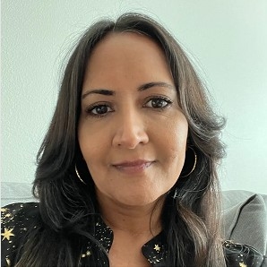 Muslim Therapist Salma Khan in Woodland Hills CA