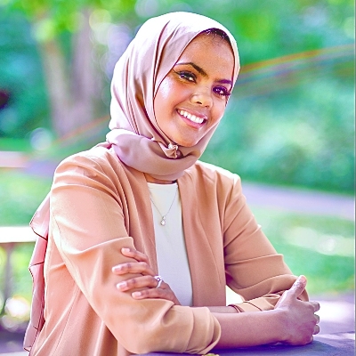 Muslim Therapist Muna Ahmed in London ON